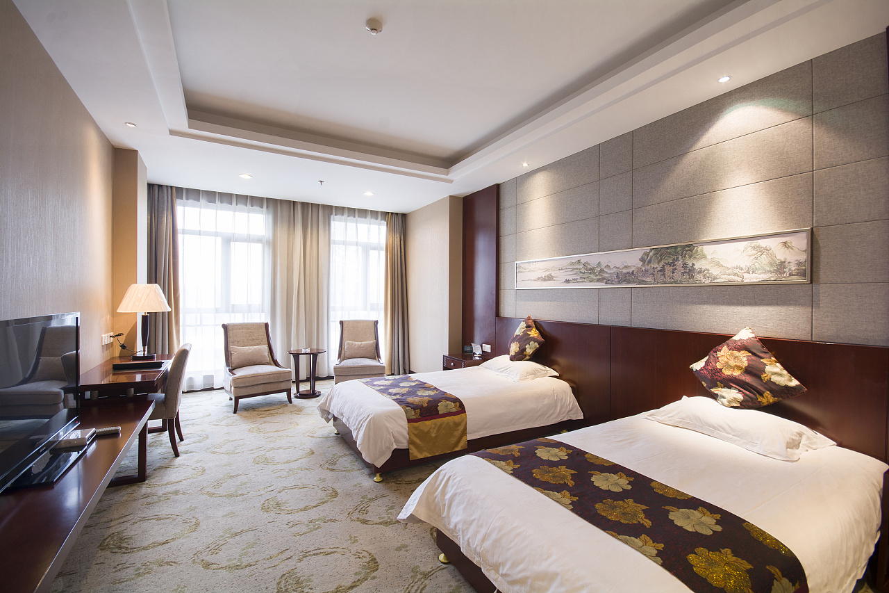 酒店行业的106短信应用