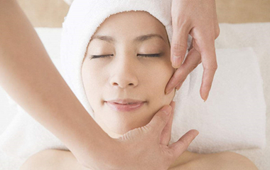 106短信群发在美容行业的应用场景